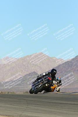 media/Feb-12-2022-SoCal Trackdays (Sat) [[3b21b94a56]]/Turn 9 Set 1 (1130am)/